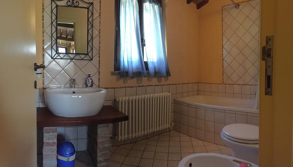 Bed And Breakfast I Nidi Petrignano Habitación foto